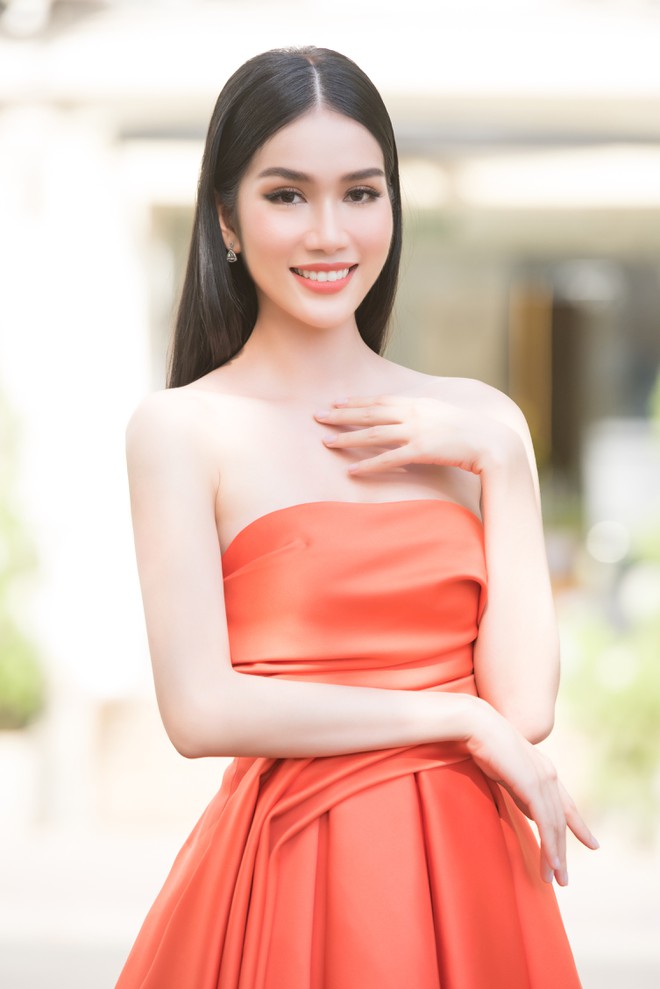 Không phải HH Đỗ Thị Hà, Á hậu Phương Anh mới là người được chọn đi thi Miss International