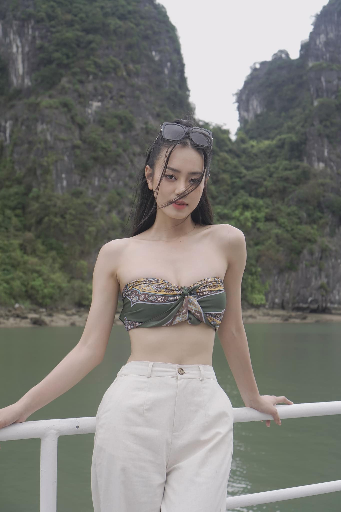 Trước khi trở thành Á hậu 1 Miss Grand Vietnam 2023, Khánh Linh từng hai năm liên tiếp lọt Top 5 Miss World Vietnam 2022 và 2023.