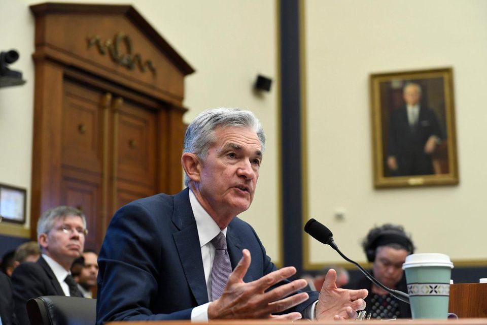 Chủ tịch Cục Dự trữ Liên bang Jerome Powell làm chứng trước Ủy ban Dịch vụ Tài chính Hạ viện tại Tòa nhà Quốc hội ở Washington vào ngày 10/7/2019. Ảnh: AP