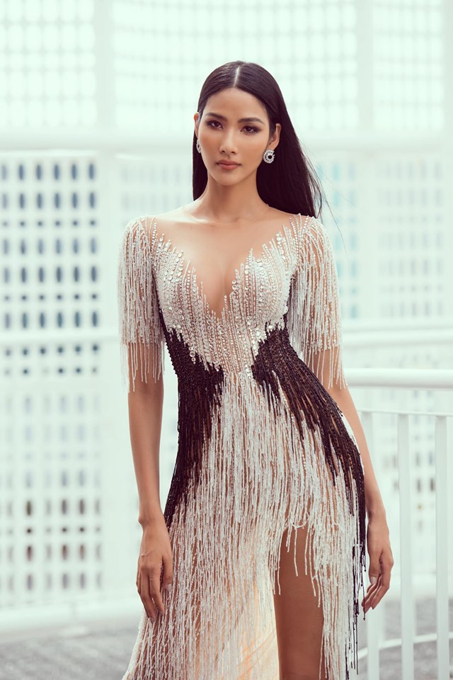 Hành trình đến với ngôi vị Á hậu của Hoàng Thùy và Mâu Thủy: Dám từ bỏ để thành công