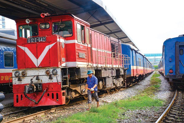 Có thể phải dừng hoạt động chạy tàu đường sắt trên toàn quốc vào tháng 3 tới