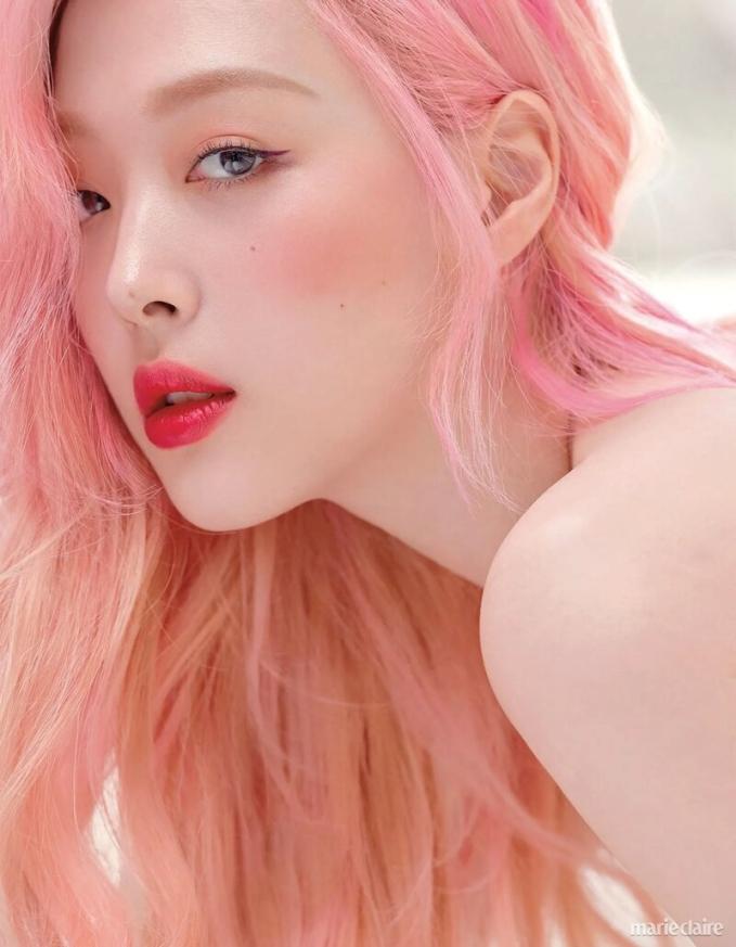 Thước phim còn dang dở của Sulli: Nhan sắc thanh thuần gây thương nhớ, chia sẻ xót xa “là idol Kpop là điều tệ nhất!