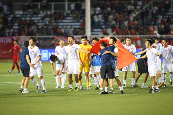 Đánh bại Indonesia với tỷ số 3-0, U22 Việt Nam giành HCV SEA Games 30