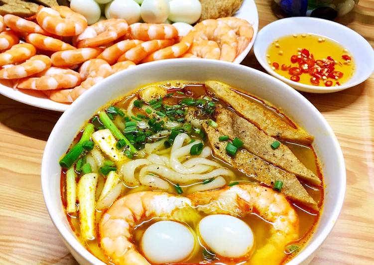 banh-canh-chả-ca-recipe-main-photo