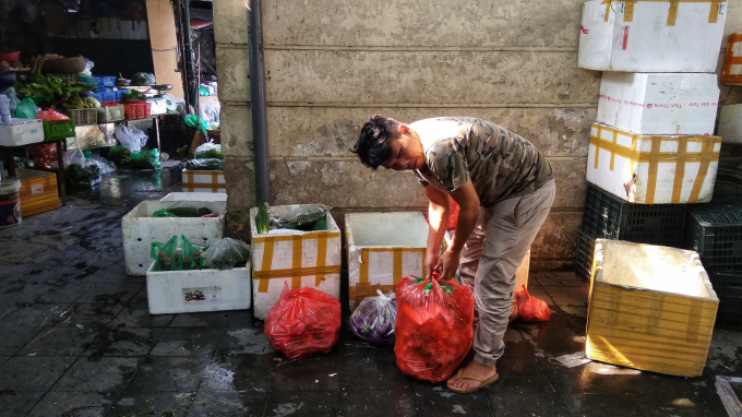 Sau những ngày ô nhiễm, Hà Nội bừng sáng trong nắng cuối thu