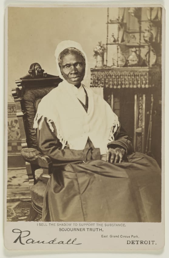   Bức chân dung của Sojourner Truth. Sinh ra trong kiếp nô lệ năm 1797, bà góp mặt trong nhiều phong trào nữ quyền (Ảnh: Courtesy National Portrait Gallery, Smithsonian Institution).  