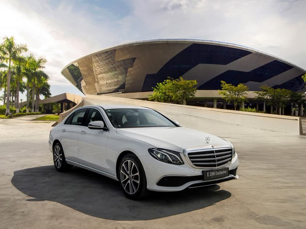 Mercedes-Benz E 200 Exclusive 2020 chính thức được ra mắt với giá bán rẻ hơn 27 triệu đồng so với bản E 200 Sport trước đây