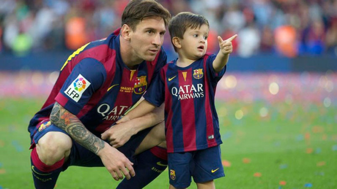 Với sức ảnh hưởng ở quê nhà và độ yêu mến của công chúng dành cho Messi, điều dễ hiểu là nhiều người dân Argentina muốn đặt tên con mình theo tên nam cầu thủ.