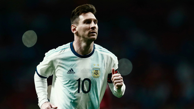 Messi góp mặt với vị trí thứ 9