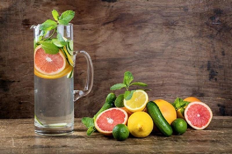 Cách pha chế các loại nước detox giúp chị em giữ dáng sau Tết