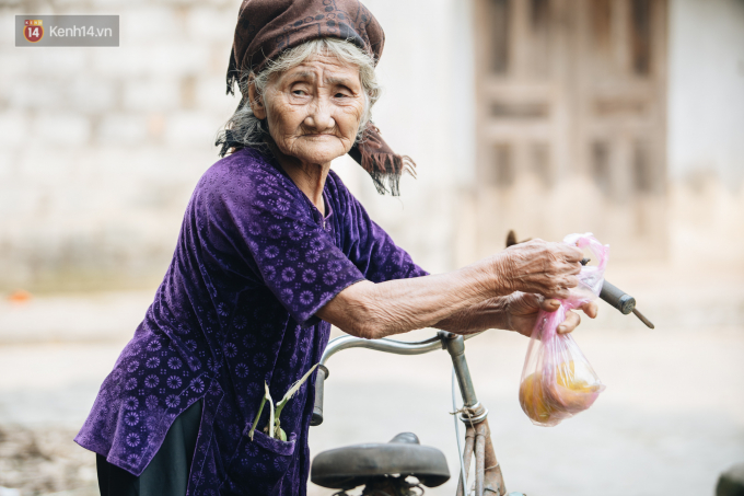 Cuộc đời này không phải toàn chuyện xấu xa, và cây táo vẫn nở hoa...