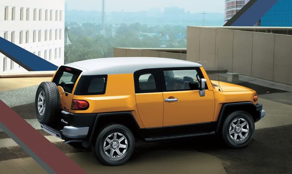 Tại UAE và Nam Phi, Toyota FJ Cruiser 2020 không phải là mẫu xe quá rẻ.