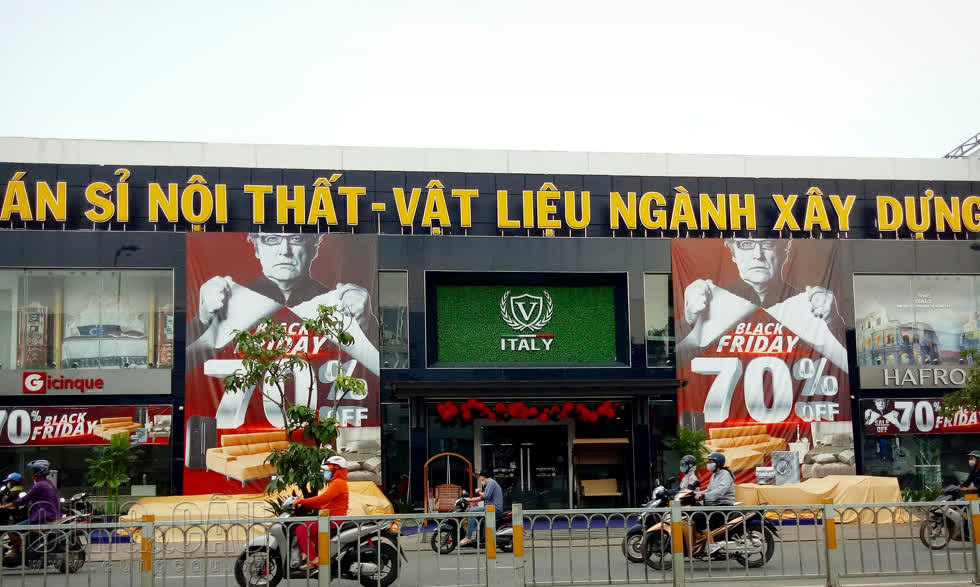 Khuyến mãi Black Friday 2019 bắt đầu xuống phố