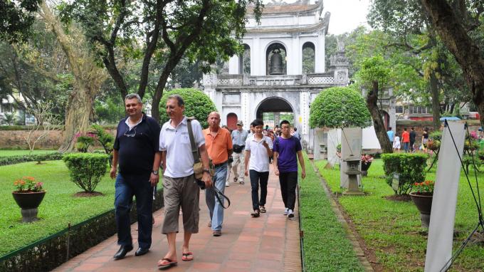 Hà Nội: Mở cửa các di tích, danh lam đón khách trở lại từ 6/2