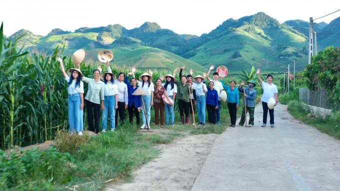 Cobtain đã nghiên cứu, học hỏi, đi thực tế trong gần một năm trước khi cuộc thi diễn ra. Nguồn: Vietnamnet.vn