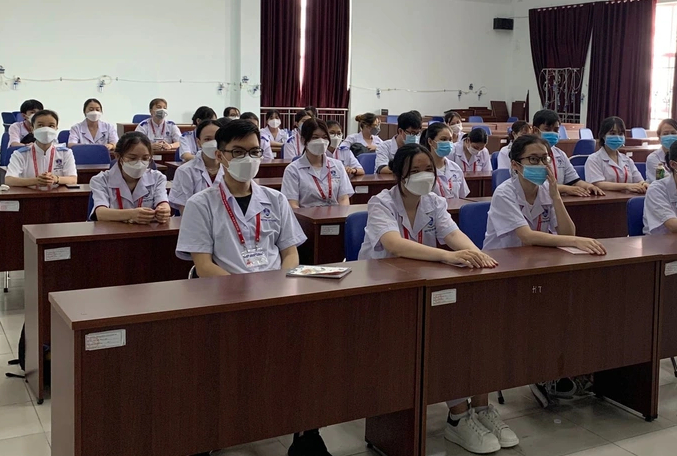 Ngành trung cấp y tế trước nguy cơ khai tử vì bệnh viện không tuyển dụng