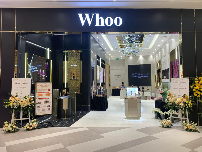 Cả Hà Nội dập dìu đi shopping tại Lotte Mall West Lake: Jo Malone, Maison Margiela, Lush... lần đầu đổ bộ, brand lớn đua nhau sale đến 50%