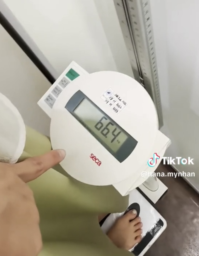 Hiện tại, cân nặng của người đẹp là 66,4 kg