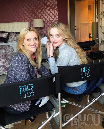 Kathryn Newton “đọ sắc” cùng đàn chị Reese Witherspoon