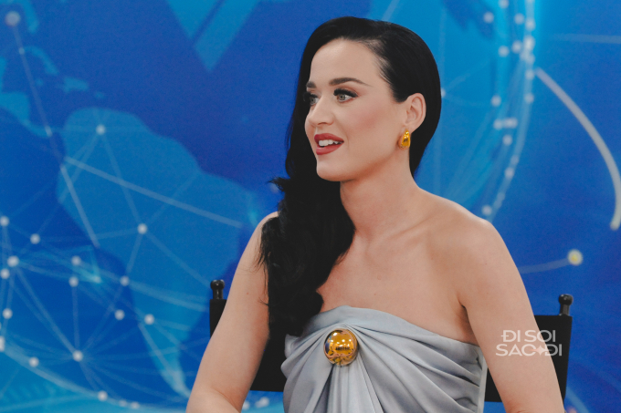 Trọn bộ ảnh HD cận cảnh nhan sắc siêu sao Katy Perry ở lễ trao giải VinFuture 2023: Nét đẹp cổ điển mãn nhãn, nhưng sáng nhất là nụ cười!