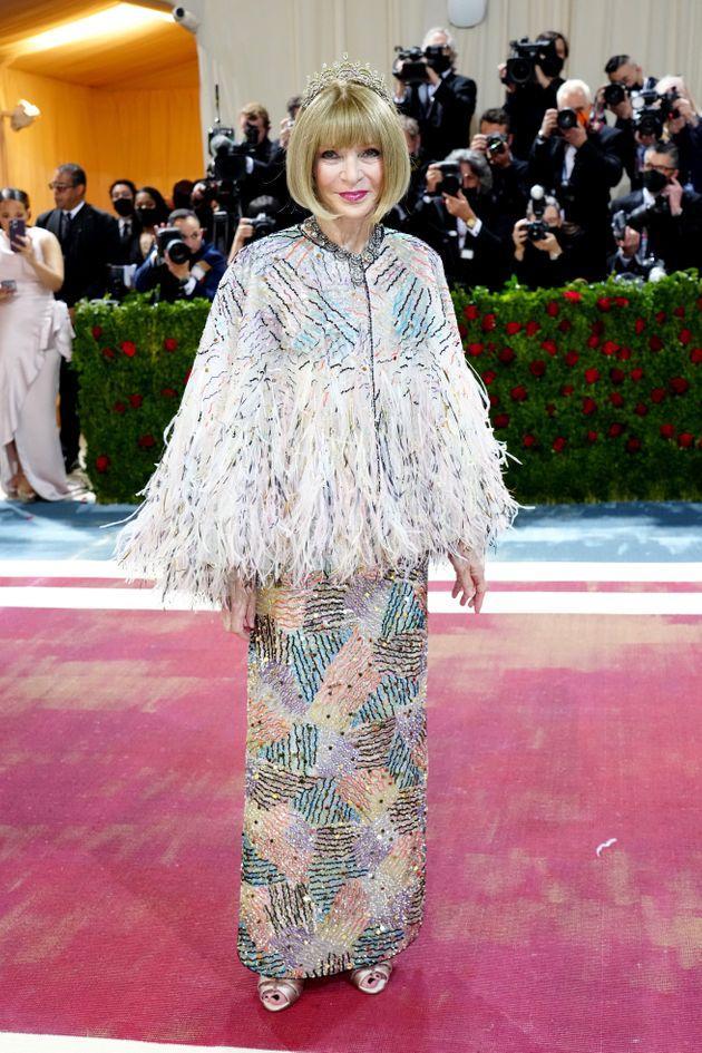 Thời trang đẹp nhất trên thảm đỏ Met Gala 2022 - Ảnh 49.