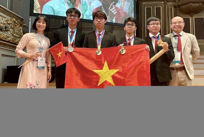 100% thí sinh Việt Nam tham gia kỳ thi Olympic Hóa học quốc tế năm 2023 có giải