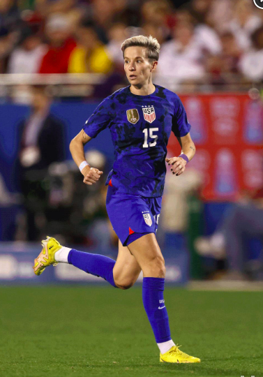   Megan Rapinoe được nhận Huân chương Tự do Tổng thống Mỹ hồi tháng 7/2022. Ảnh: Getty Images  