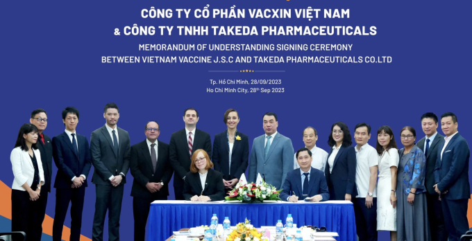 Hệ thống trung tâm tiêm chủng VNVC và Công ty TNHH Takeda Pharmaceuticals ký kết biên bản ghi nhớ hợp tác chiến lược