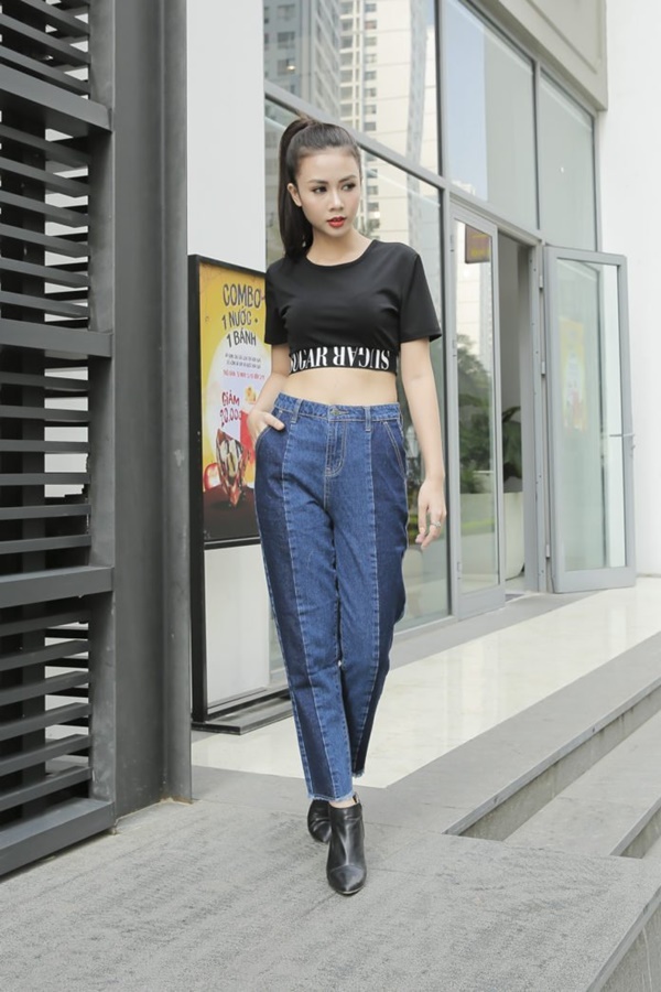 Săn ngay 8 mẫu quần jeans đón đầu xu hướng năm 2021