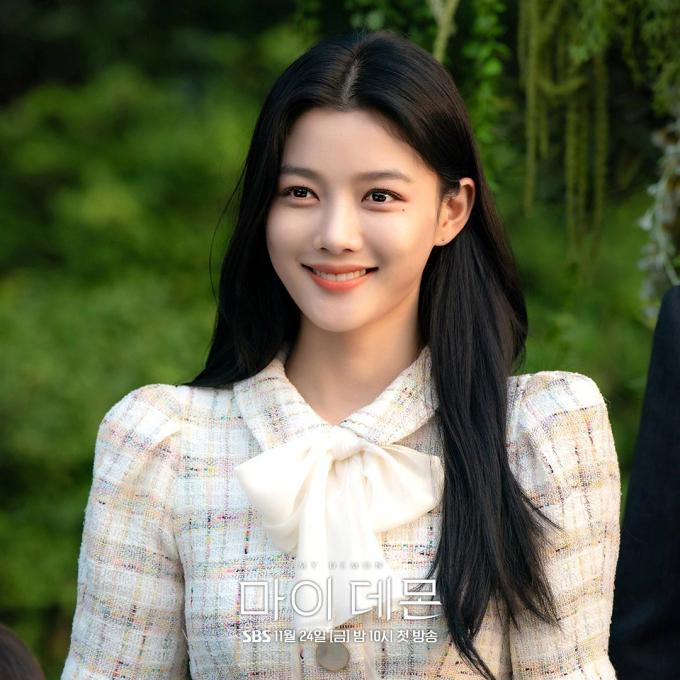 Kim Yoo Jung cũng có ngày bị chê diễn xuất, xem chỉ để ngắm nhan sắc chứ không đọng lại gì?