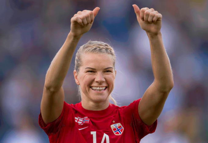   Ada Hegerberg trở lại thi đấu cho Na Uy vào năm ngoái, sau 5 năm 