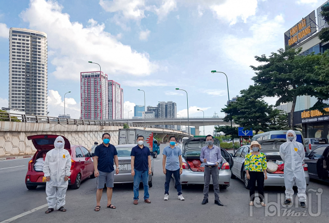 Các thành viên trong Ban quản trị hội “Hội đồng hương Yên Bái tại Hà Nội”.