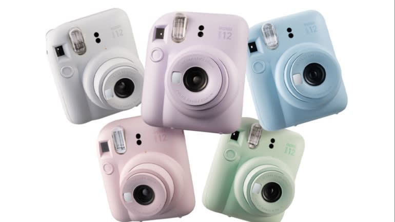 Gen Z yêu thích phong cách retro giúp Fujifilm tăng thị phần máy ảnh Instax  - Ảnh 2.