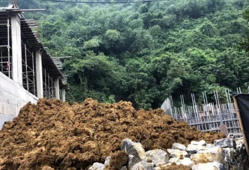 Hàng loạt công trình khủng lấn chiếm, xâm hại khu di tích Tràng An, Ninh Bình