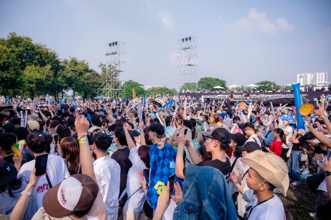 HAY FEST 2023: Bữa tiệc bùng nổ giác quan với dàn nghệ sĩ chất lượng, không gian lễ hội âm nhạc cắm trại “chất” nhất Việt Nam!