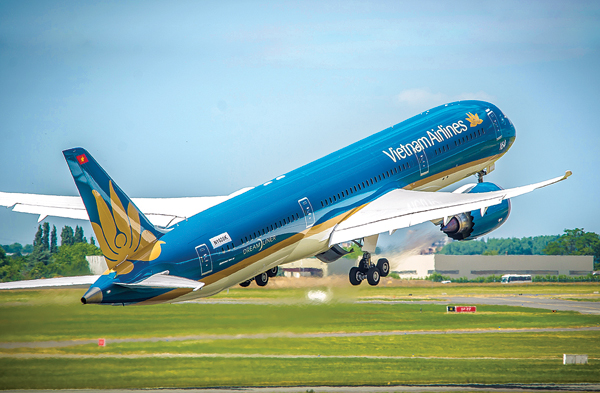 Vietnam Airlines khai trương đường bay TP.HCM - Bali