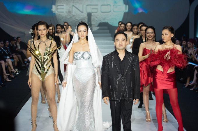 3 mỹ nhân cạnh tranh vương miện HHHV Việt Nam khoe body nóng bỏng trên sàn catwalk