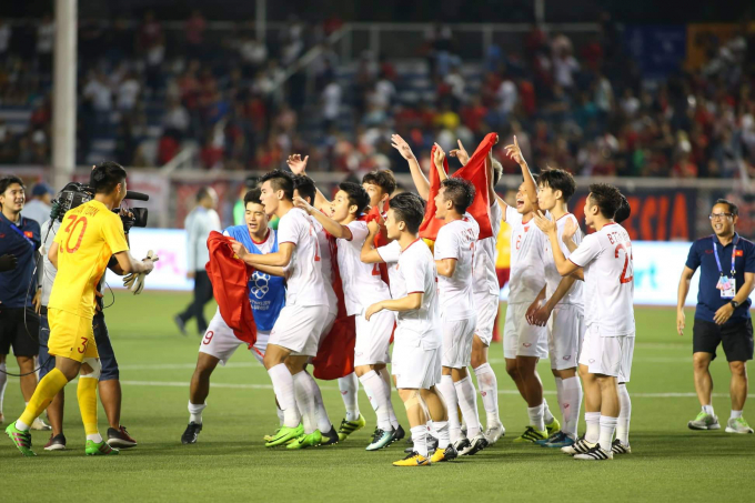 Đánh bại Indonesia với tỷ số 3-0, U22 Việt Nam giành HCV SEA Games 30