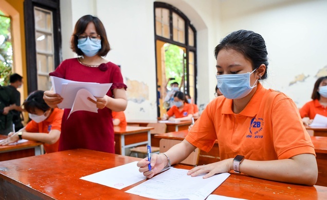 Sáng nay hơn 93.000 thí sinh Hà Nội tham gia kỳ thi lớp 10