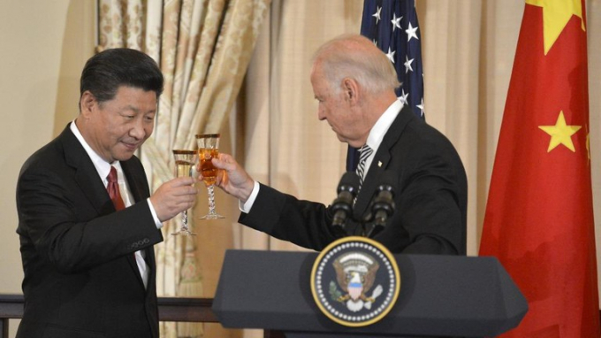 Ông Tập Cận Bình và Joe Biden. Ảnh: REUTERS