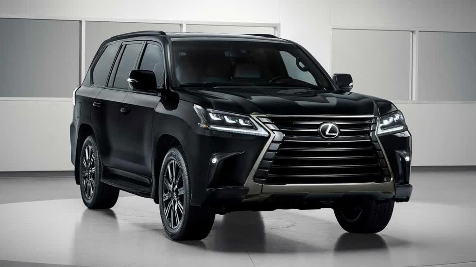 Lexus LX 570.