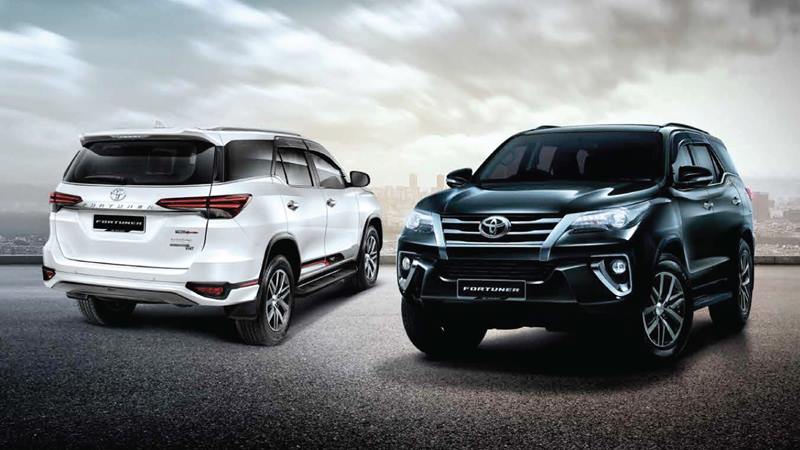 Toyota Fortuner.