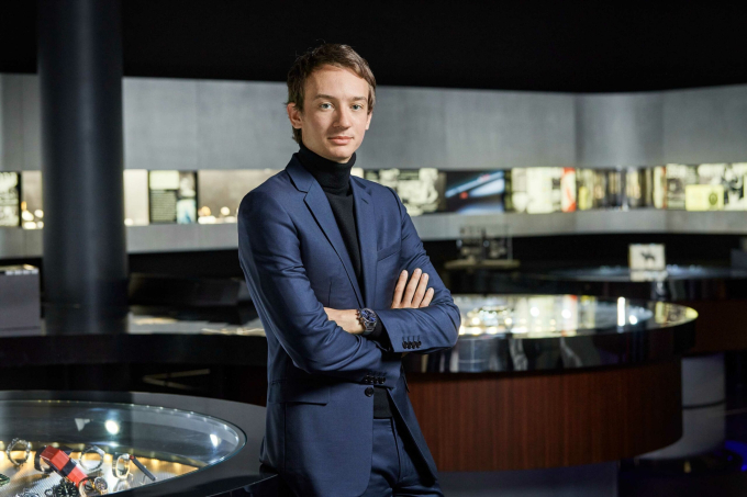 Frédéric Arnault có học vấn cao, sử dụng thành thạo 4 ngôn ngữ