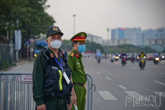 Các chốt giao thông được bố trí nghiêm ngặt, bảo đảm trật tự, an toàn, tránh tình trạng ùn tắc