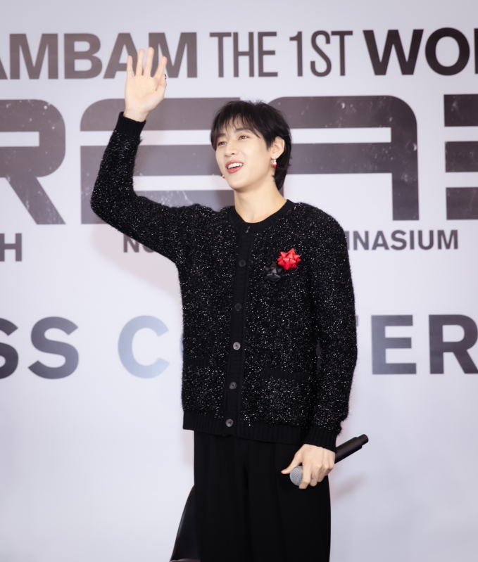 BamBam trong sự kiện trước thềm concert solo đầu tiên tại Việt Nam