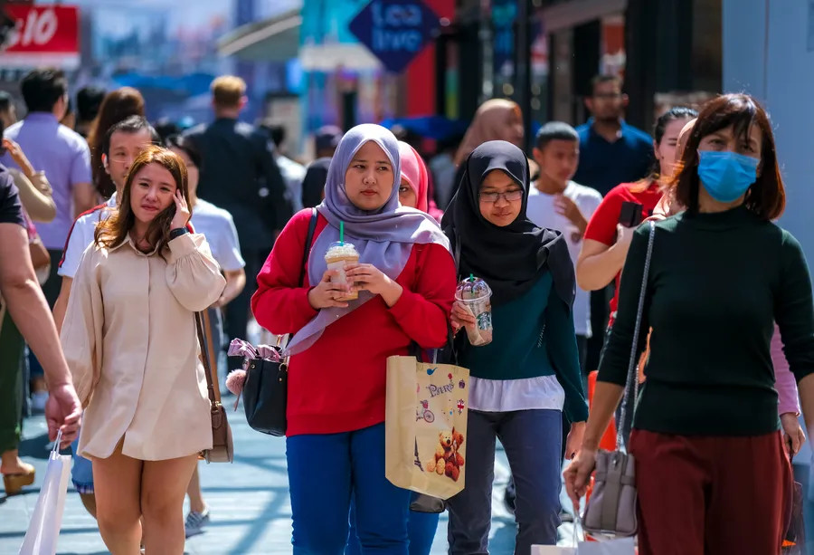 Chính phủ Malaysia đang 'đau đầu' với tình trạng 'chảy máu chất xám' - Ảnh 7.