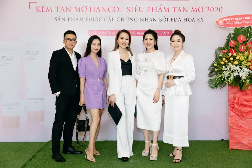 Sản phảm kem tan mỡ Hanco tổ chức lễ ra mắt hoành tráng nhưng lại chưa được cấp phép lưu hành tại Việt Nam.