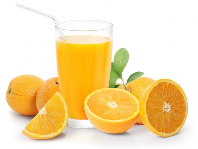 Cam rất dồi dào vitamin C tự nhiên.