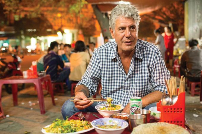 Cố đầu bếp nổi tiếng người Mỹ Anthony Bourdain có niềm đam mê với ẩm thực Việt.