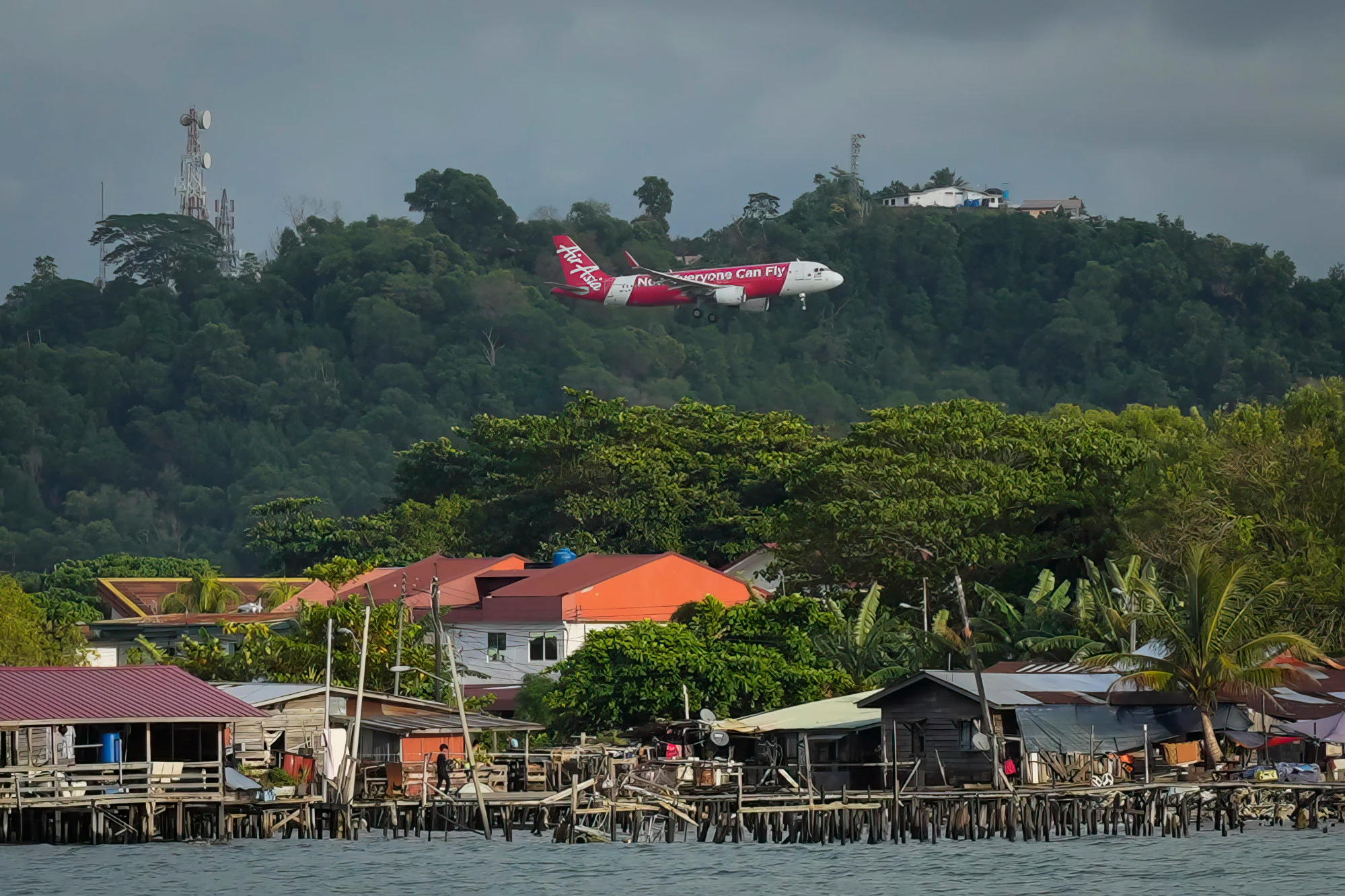 Người Malaysia, Thái lan lo sợ COVID-19 bùng phát khi du khách Trung Quốc quay trở lại - Ảnh 1.